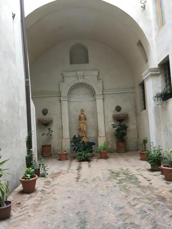 Domus Next Campo De'Fiori With Thermal Shower Rzym Zewnętrze zdjęcie